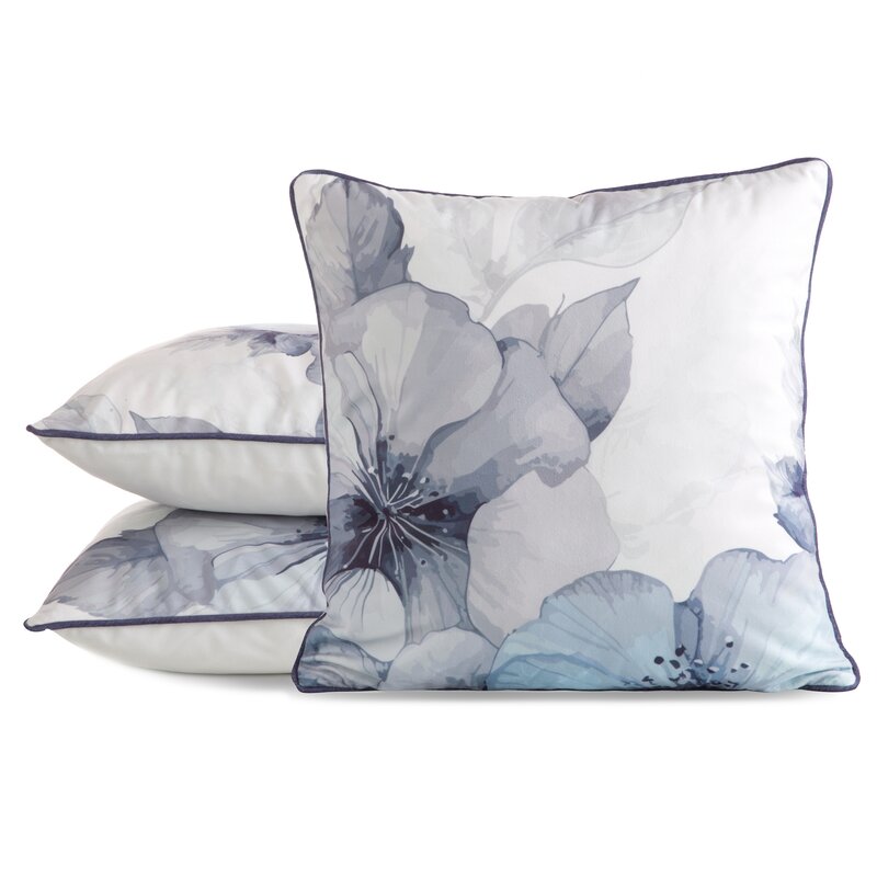 Poszewka Velvet błękitna 45 x 45 cm – wprowadza spokój