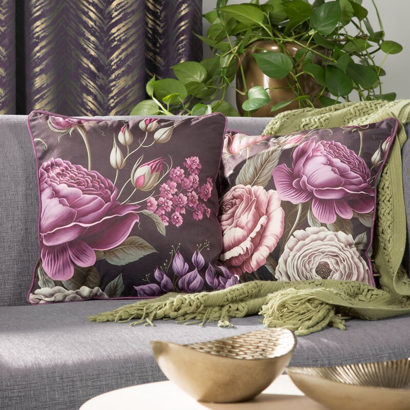 Poszewka welwetowa Velvet 120 fioletowa 45 X 45 cm – z kwiatowym wzorem