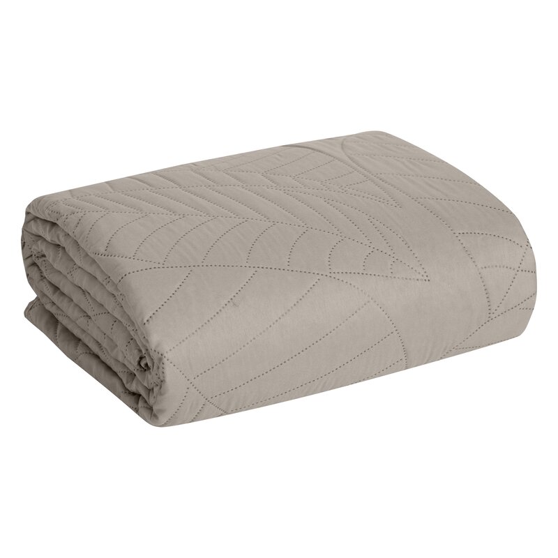 Narzuta z mikrofibry BONI 6 srebrna 170 X 210 cm – z delikatnym wzorem