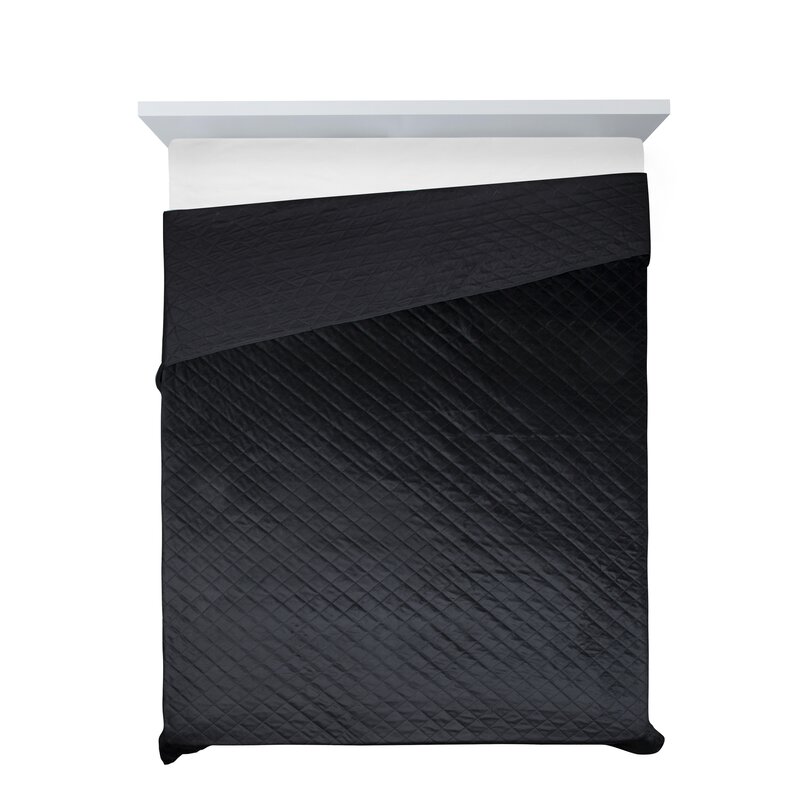 Narzuta Velvet D91 czarna 170 x 210 cm – dodaje przytulności