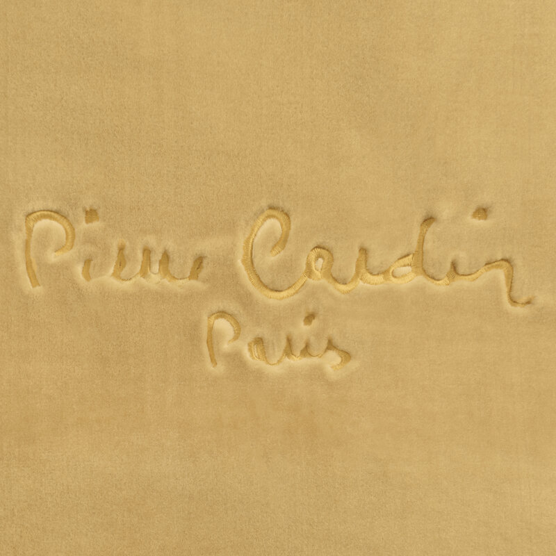 Koc Pierre Cardin miodowy 220 x 240 cm – otula miękkością