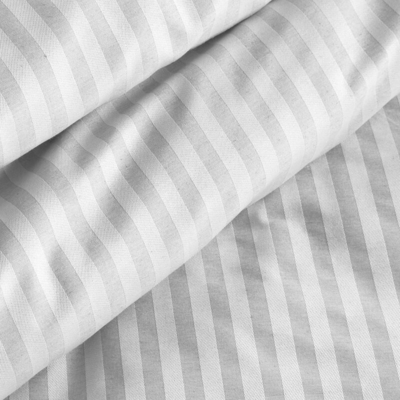 Komplet pościeli żakardowa w pasy srebrna 220X200 – odświeża sypialnię