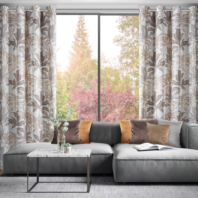 Zasłona gotowa biała 135 x 250 cm – wprowadza klimat