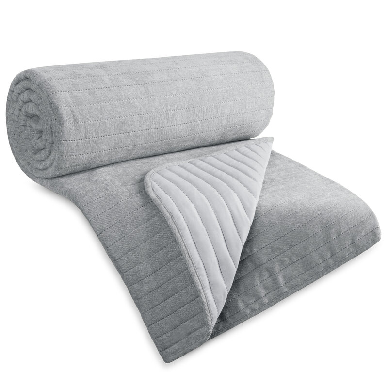 Narzuta Glori srebrna 220 x 240 cm – doda blasku sypialni