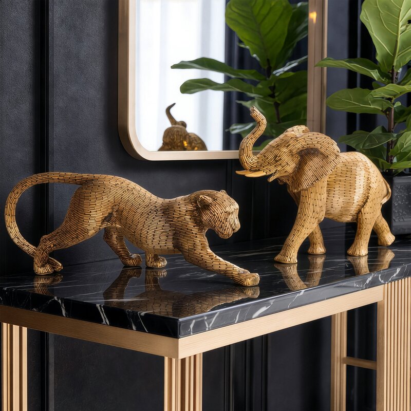 Figurka ceramiczna Zuri złota 34 X 8 X 12 CM – z egzotycznym akcentem