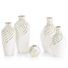 Wazon ceramiczny Estela (03) biały 15 X 15 X 33 CM – ze złotymi zdobieniami