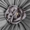 Poszewka welwetowa Flores srebrna Ø 40 cm – miękka i przytulna
