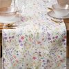 Obrus Anna biały 40 X 140 CM – z uroczym wzorem kwiatowym