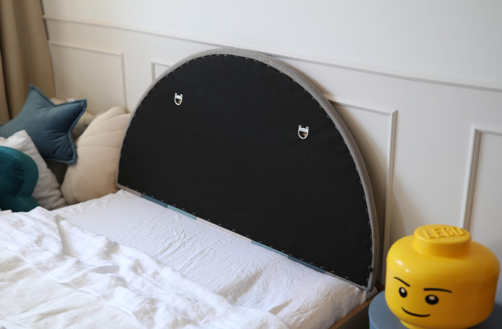 Łóżko Młodzieżowe Double Bed Z Panelami Ściennymi - Podwójne Łóżko Tapicerowane Z Wysuwaną Szufladą