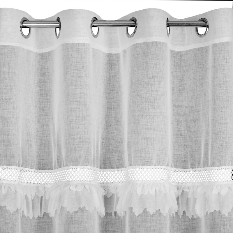 Firana gotowa Kiara biała 140 X 250 cm – zdobiona obszywką