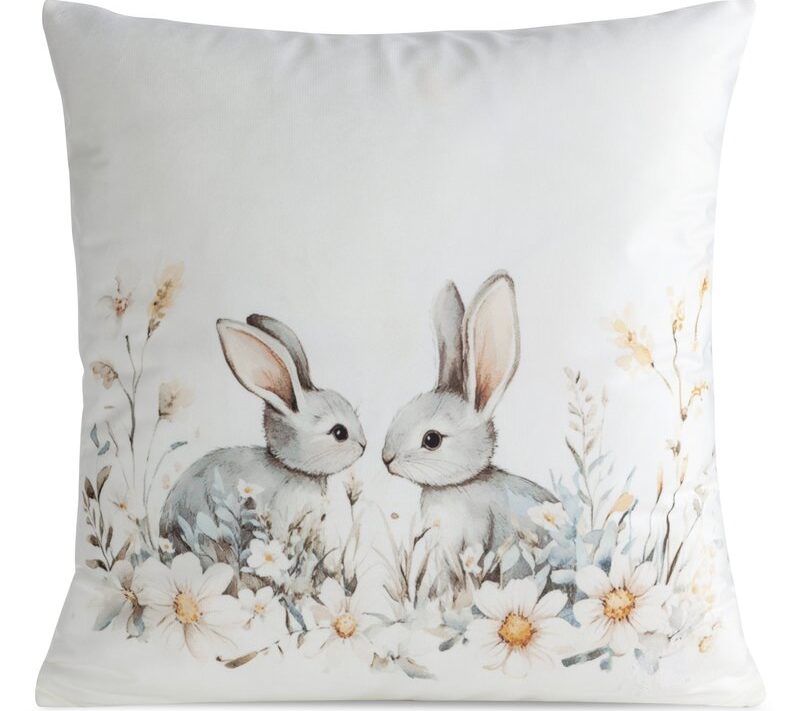 Poszewka Wiosna 125 biała 45 X 45 cm – z wzorem królików i kwiatów