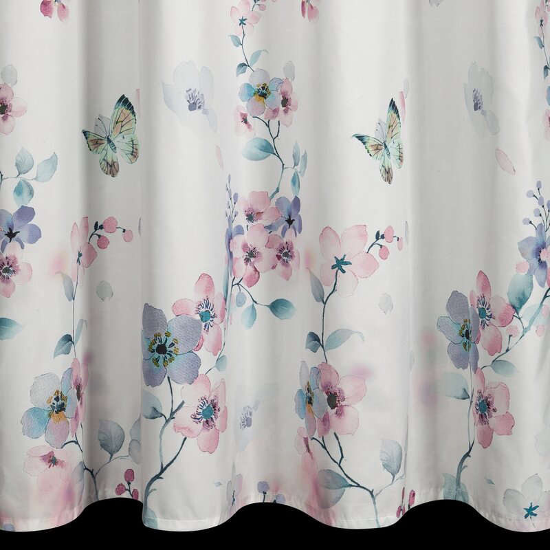 Zasłona gotowa Flora biała w róże 140X250 – łatwa w pielęgnacji