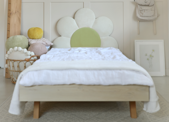 Łóżko Podłogowe Dziecięce Daisy Stokrotka Legs Basic - Kwiatowy Design Rośnie Razem z Dzieckiem