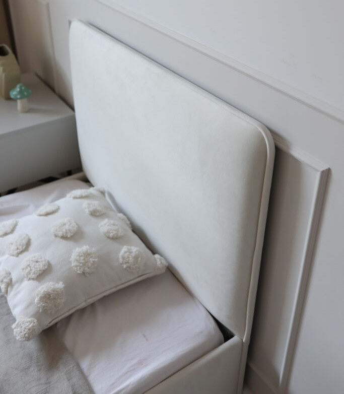 Tapicerowane Łóżko Dziecięce Redu Kids Box Texti - Elegancja z Lamówką i Skrzynią