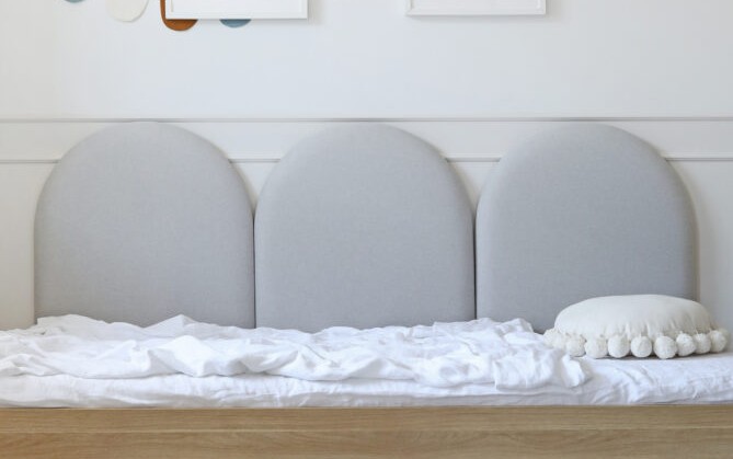 Łóżko Dziecięce Sofa Box Basic - Funkcja Sofy z Panelami i Praktycznym Pojemnikiem