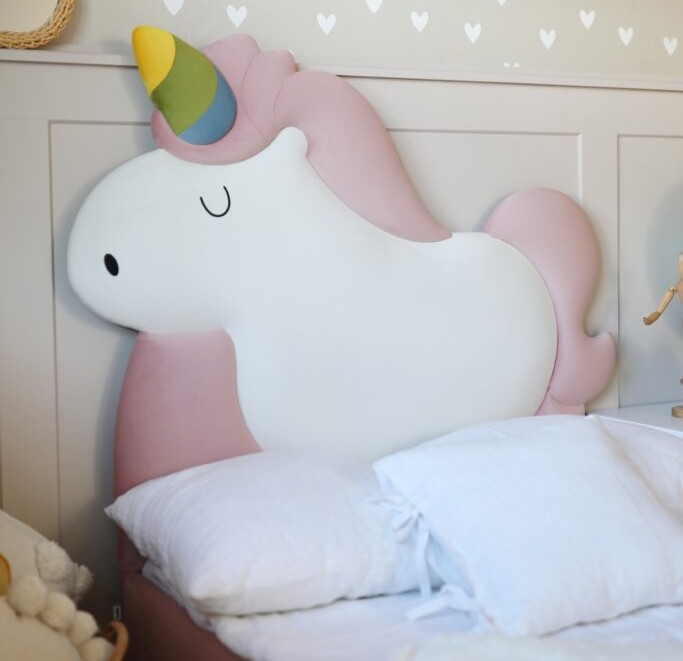Łóżko Dziecięce Unicorn Legs Basic - Rosnące Łóżko Z Zagłówkiem W Kształcie Jednorożca