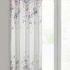 Zasłona gotowa Flora biała w róże 140X250 – łatwa w pielęgnacji