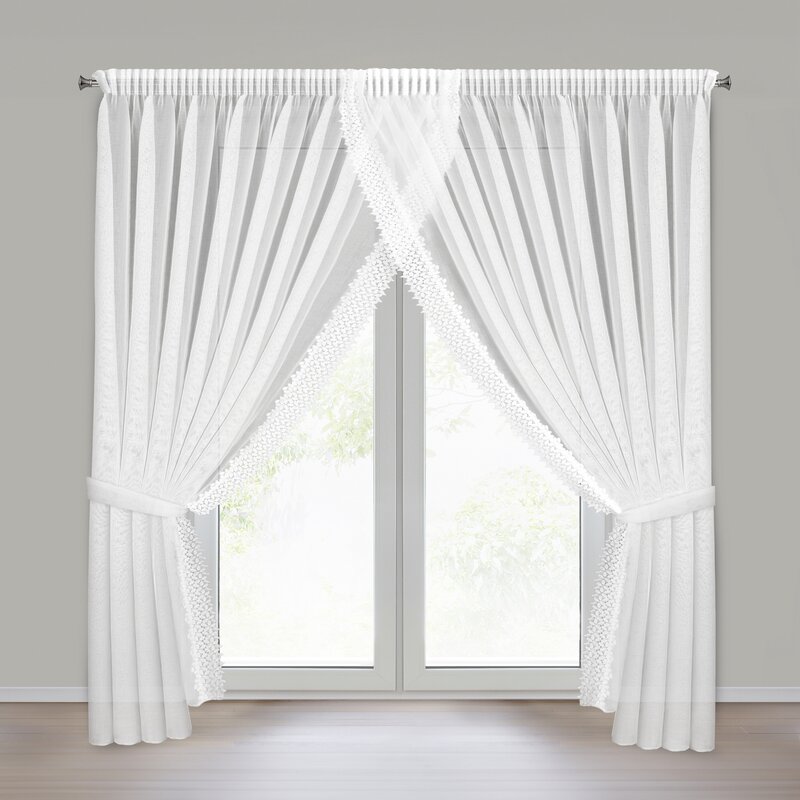 Firana gotowa Hestia 1 biała 400 X 250 cm – rozjaśnia wnętrze