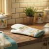 Komplet kuchenny z kwiatowym wzorem biały 33 x 18 cm – praktyczny i stylowy