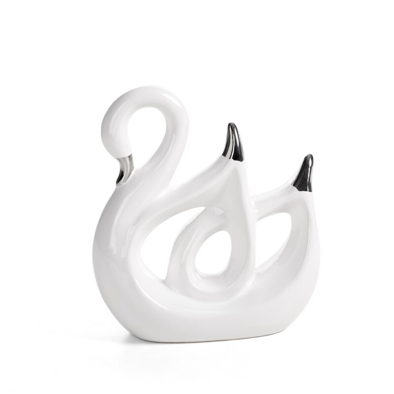 Figurka ceramiczna Alina biała 17 X 7 X 19 CM – na komodę i półkę