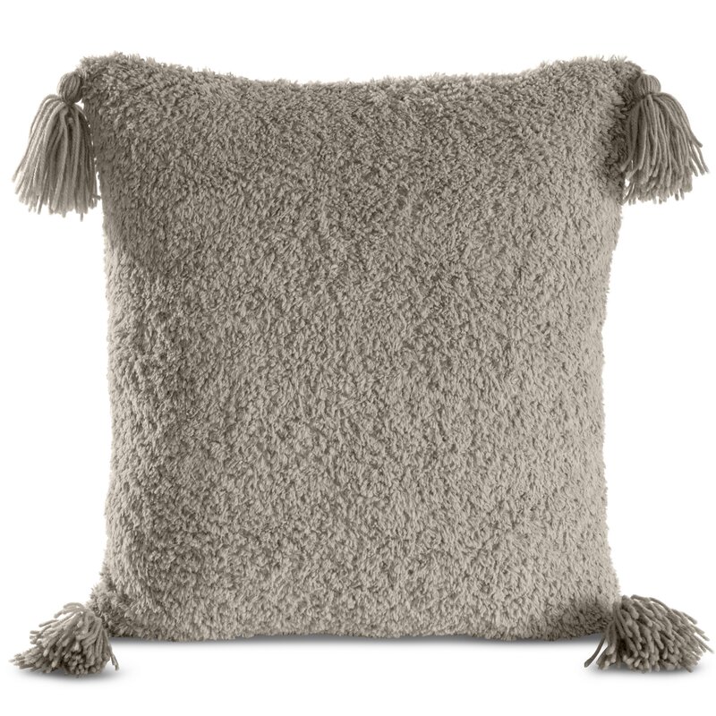 Poszewka Elda 02 beżowa 45 X 45 CM – puszysta z chwostami