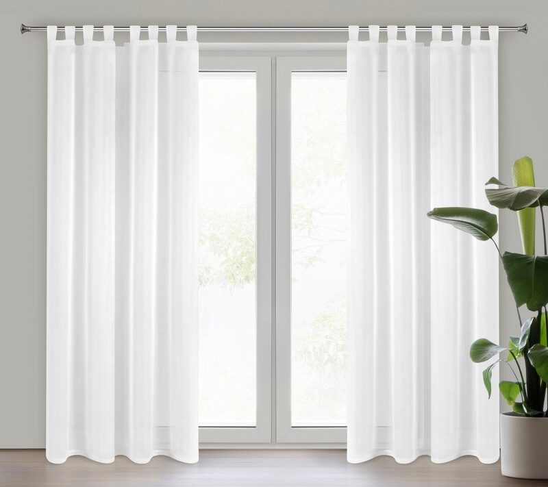 Firana gotowa Lucy na szelkach biała 140 X 250 cm – rozjaśnia wnętrze