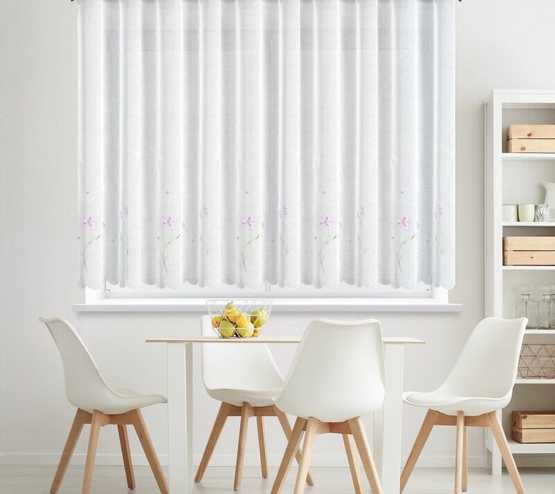 Firana gotowa Inesa biała 350 X 120 cm – lekkość i świeżość do wnętrz