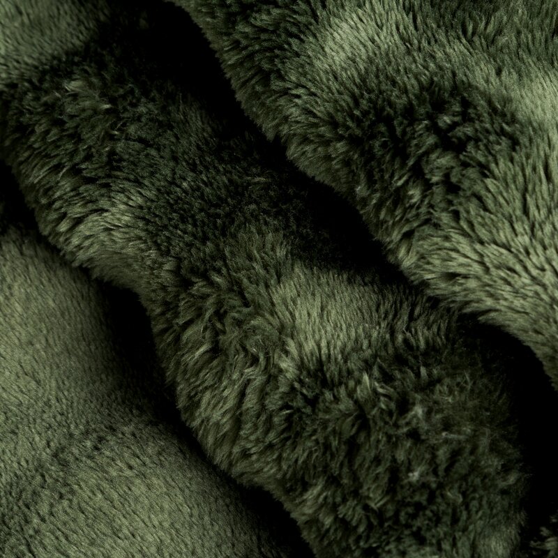 Koc Nela oliwkowy 70 X 160 cm – przytulny z fakturą bubble
