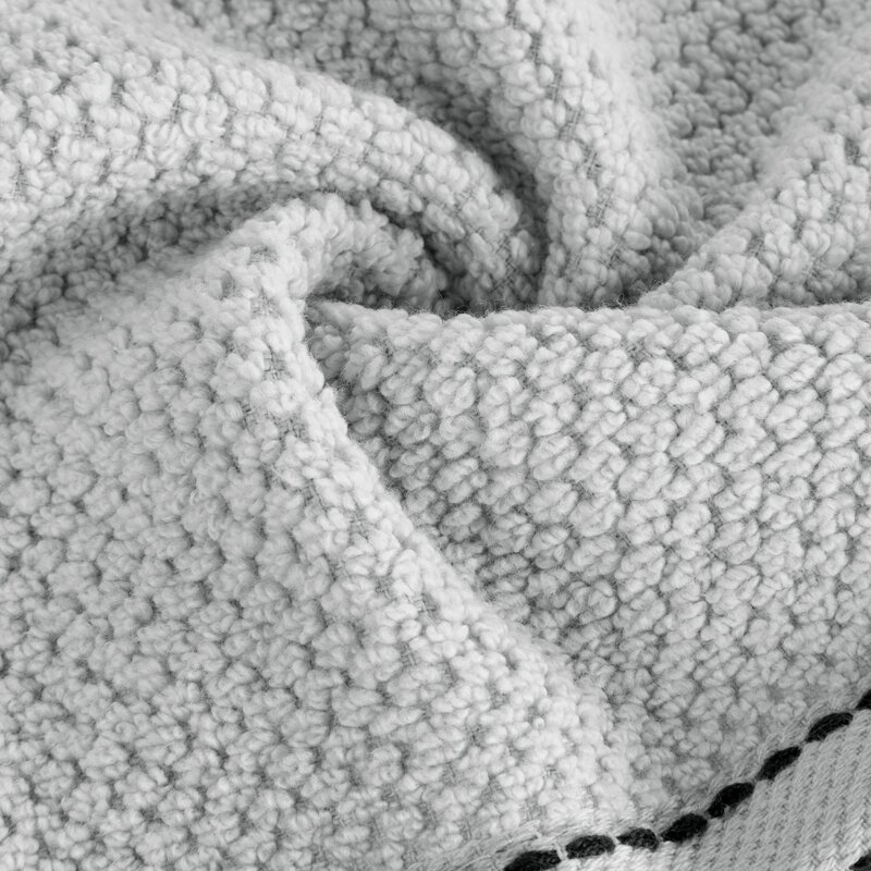 RĘCZNIK HAZEL 30 X 50 CM SREBRNY