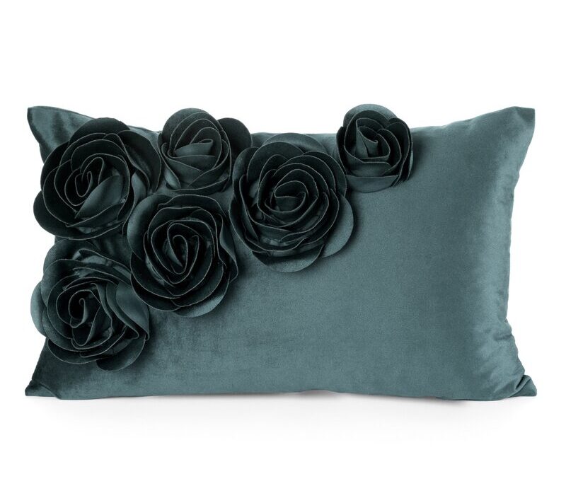 Poszewka welwetowa Flores 1 ciemnomiętowa 30 X 50 cm – z aplikacją róż